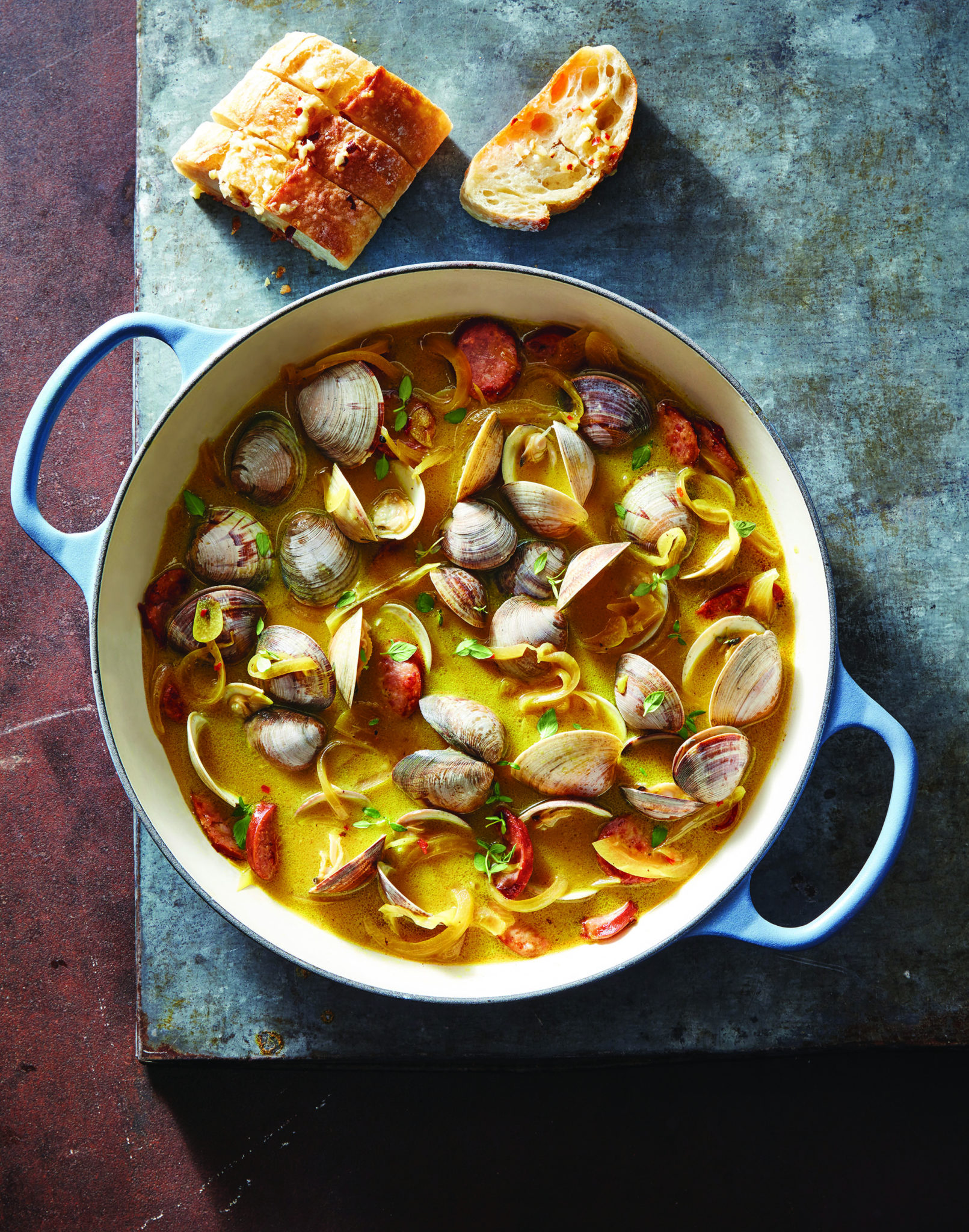 Steamed Clams with Spicy Garlic Bread