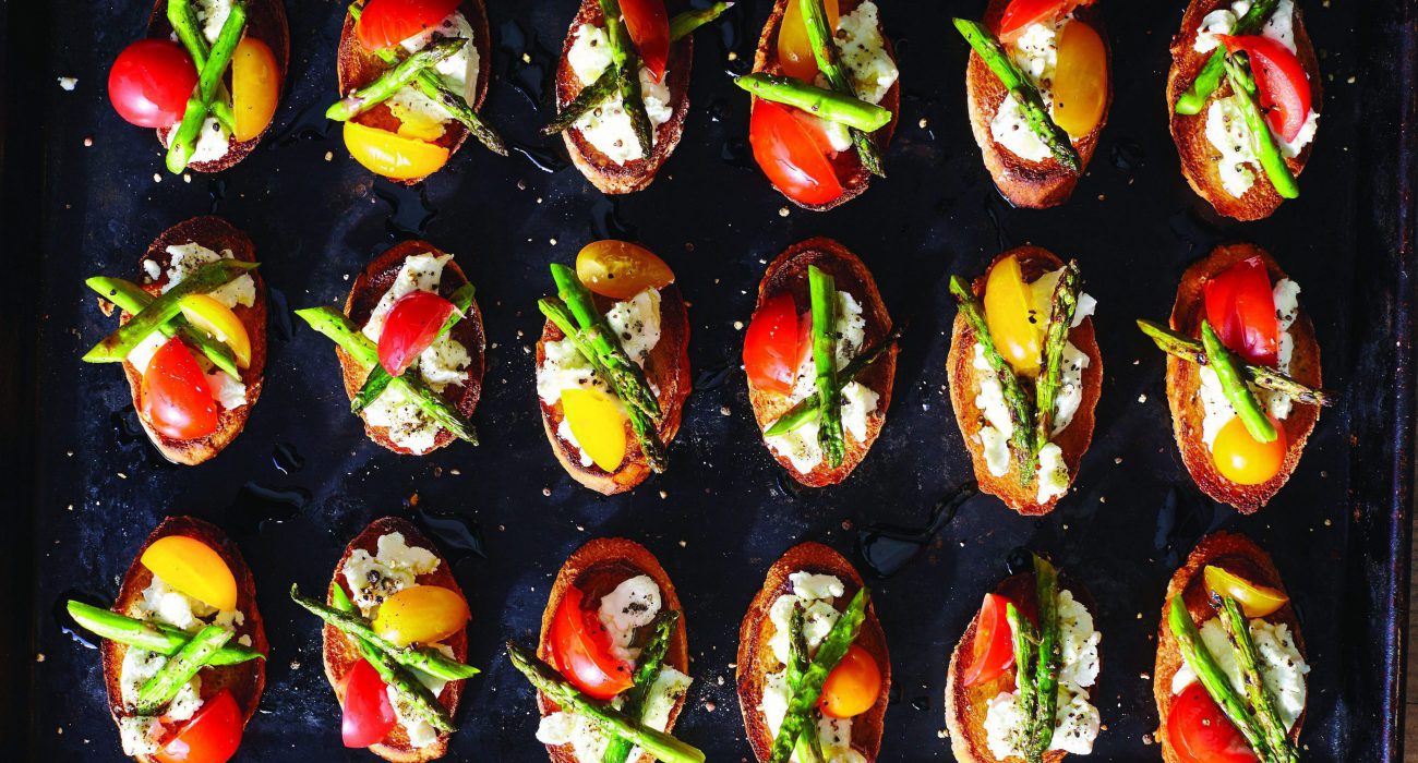 Goat Cheese Asparagus Crostini